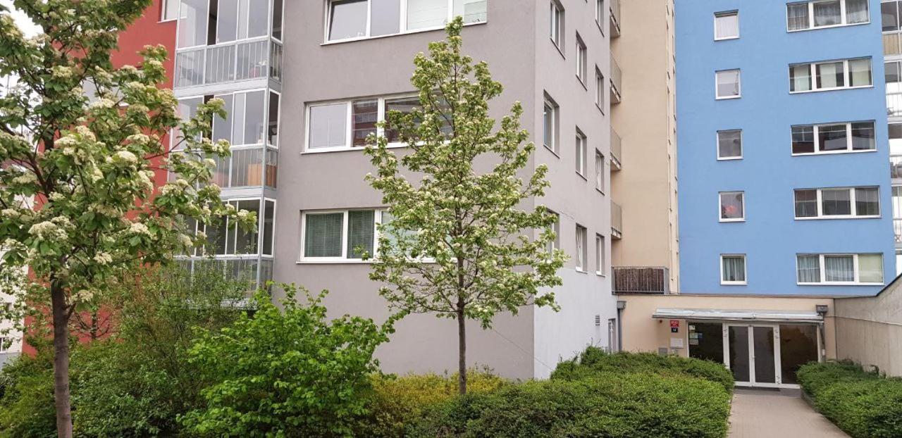 New Studio On V Doline 1 Hotel Prague Exterior photo